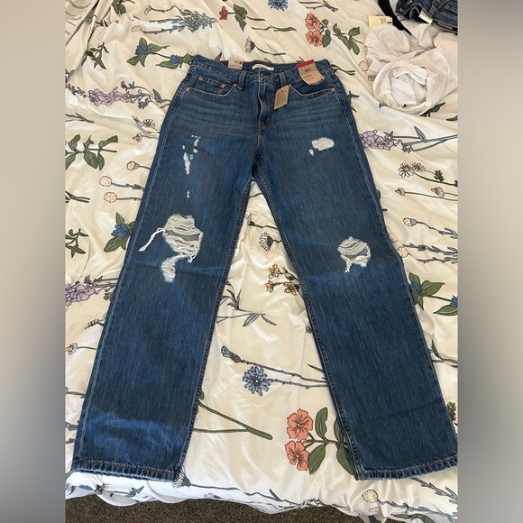 Levi’s Women’s Low Pro Jeans NWT - Picture 11 of 12